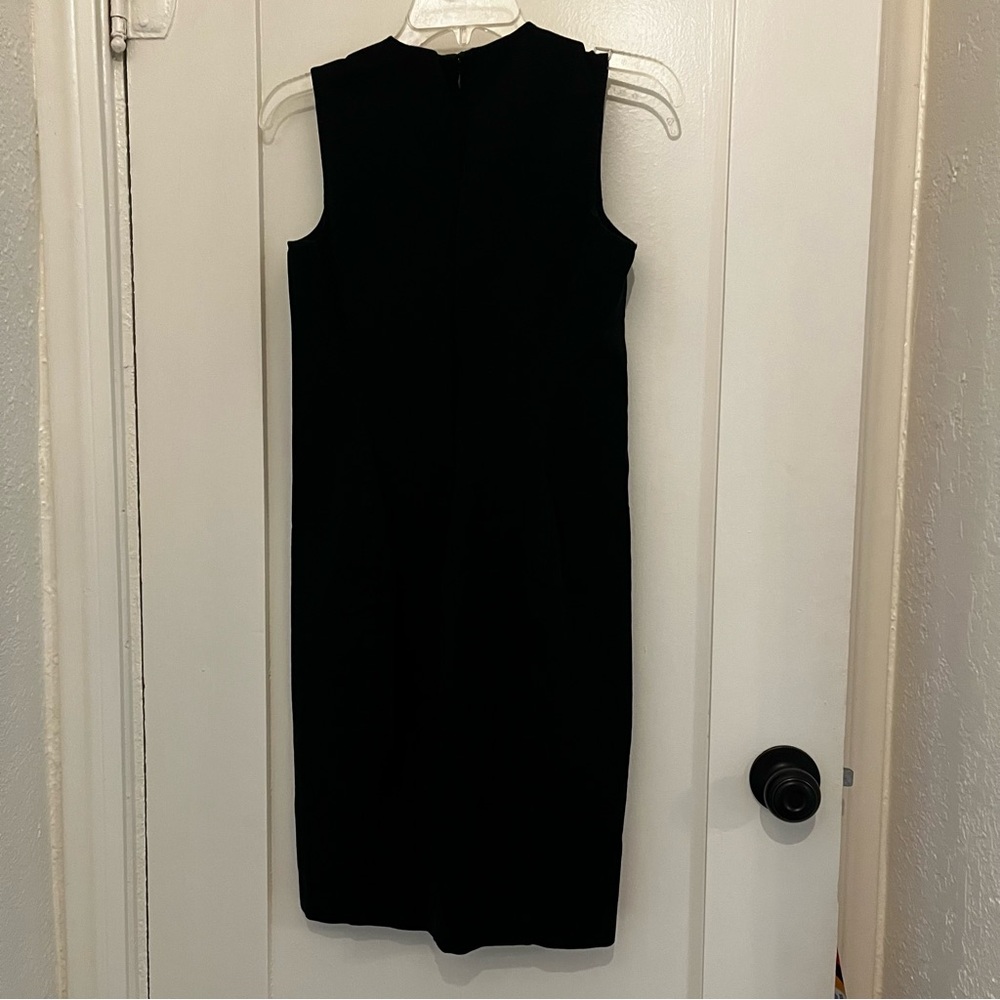Lauren Ralph Lauren Black Chamonix Sleeveless Mini V-Neck Dress - Size 6 - Picture 11 of 12